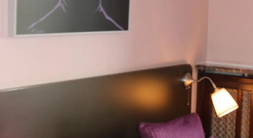 Casa Con Estilo Balmes B&B