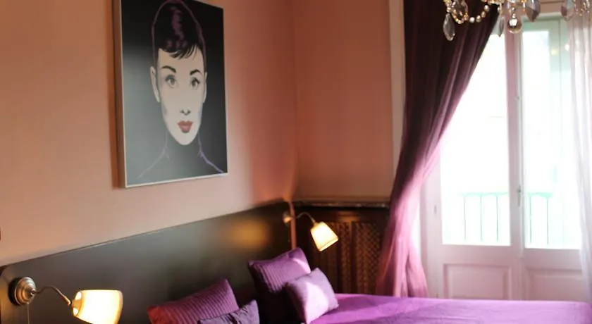 Casa Con Estilo Balmes B&B Spain
