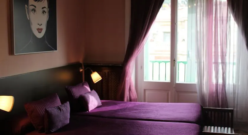 Casa Con Estilo Balmes B&B Barcelona