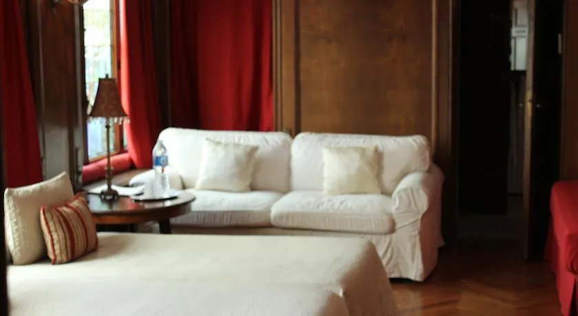 Casa Con Estilo Balmes B&B